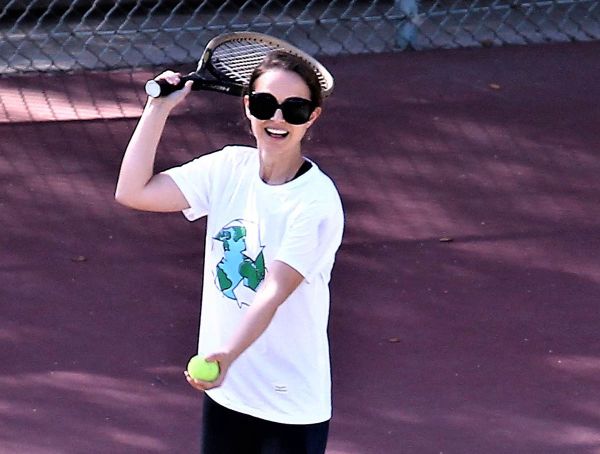 Natalie Portman: Instagram, Tennis, SNL