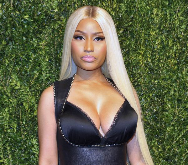 Smutty Social Media, November 15, 2017