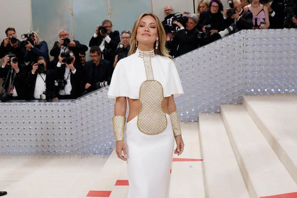 Met Gala Violins and Strands of Pearls