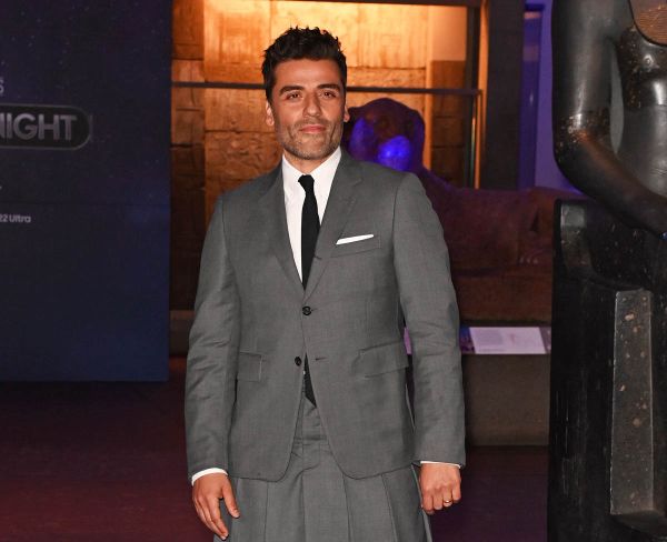 Outfits of the Week: Oscar Isaac’s Moon Knight Style