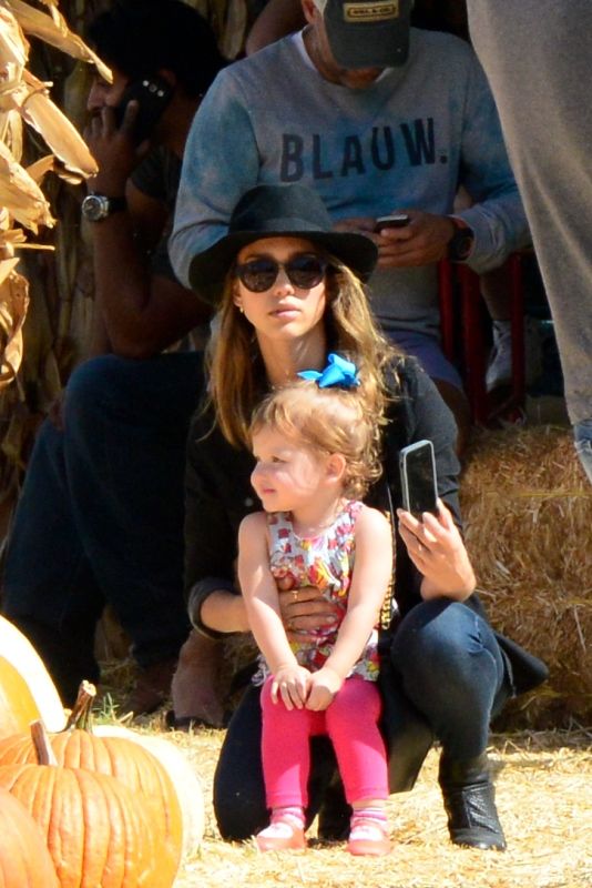 PEOPLE Magazine Grows A Pair (Sort of)