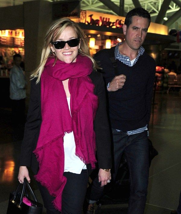 DO YOU KNOW I’M BLONDE AGAIN?