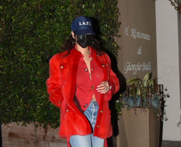 Rihanna: One More Dinner