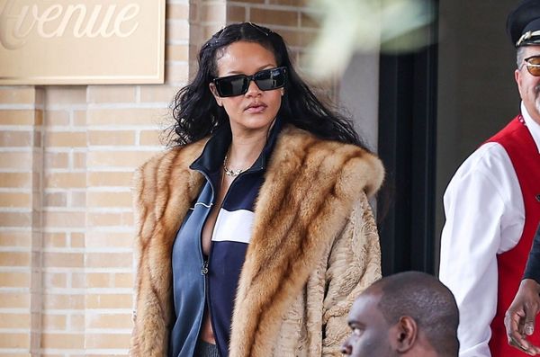 Rihanna: Holiday Shopping Wardrobe