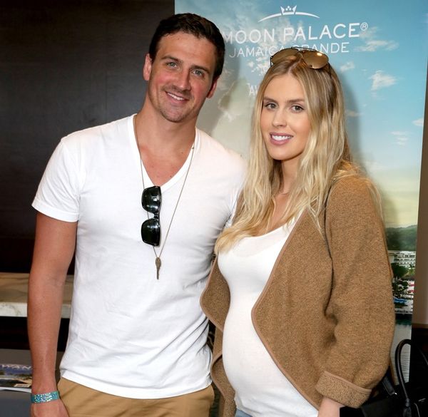 Ryan Lochte’s raising a hockey player