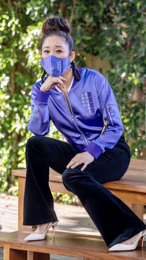 Sandra Oh’s Emmy Bomber