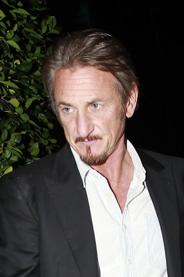 Sean Penn says he “failed”