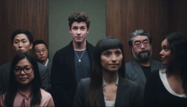 Shawn Mendes gets lost in Japan