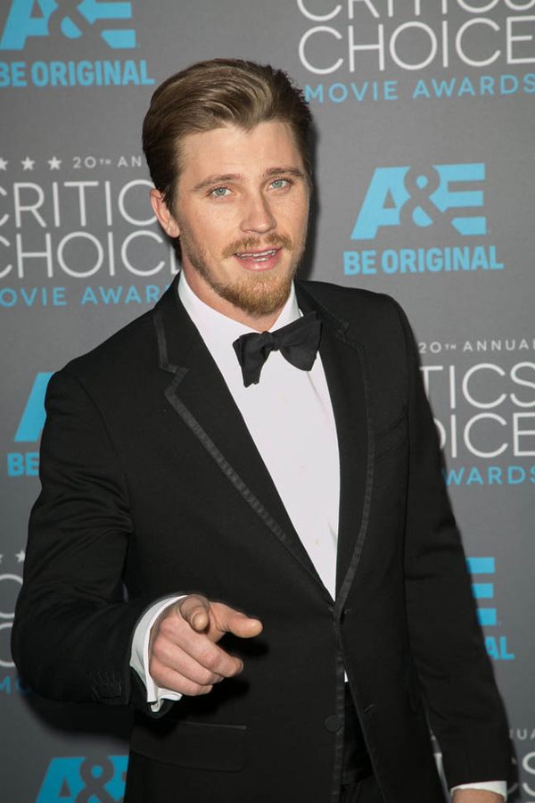 Smutty Roundup: Hot guys – Garrett, Richard, Kit