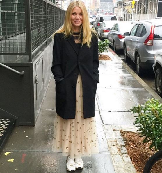 Smutty Social Media, December 2, 2015