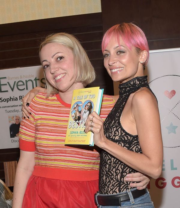 Smutty Social Media, Wednesday June 3, 2015