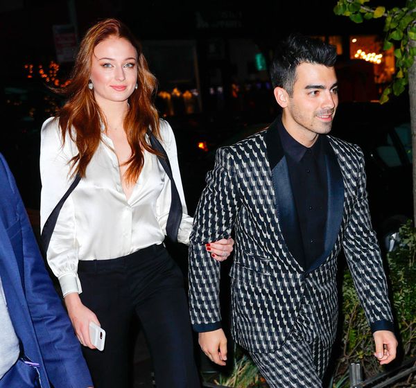 Smutty Social Media, November 7, 2017