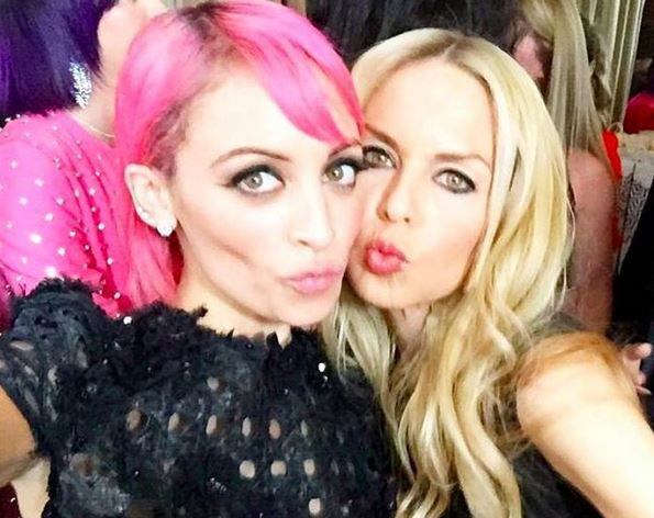 Smutty Social Media, Wednesday October 7, 2015