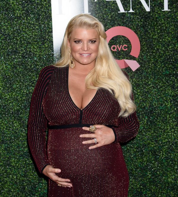 Smutty Social Media, October 12, 2018