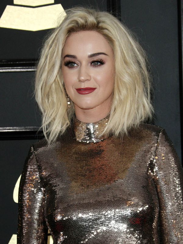 Smutty Social Media, February 13, 2017