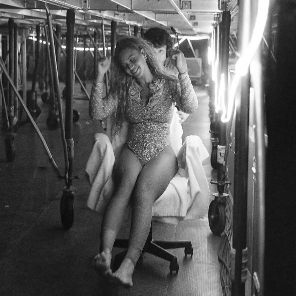 Smutty Social Media, September 13, 2016