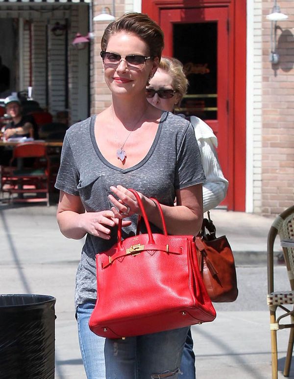 Smutty Social Media, April 15, 2016