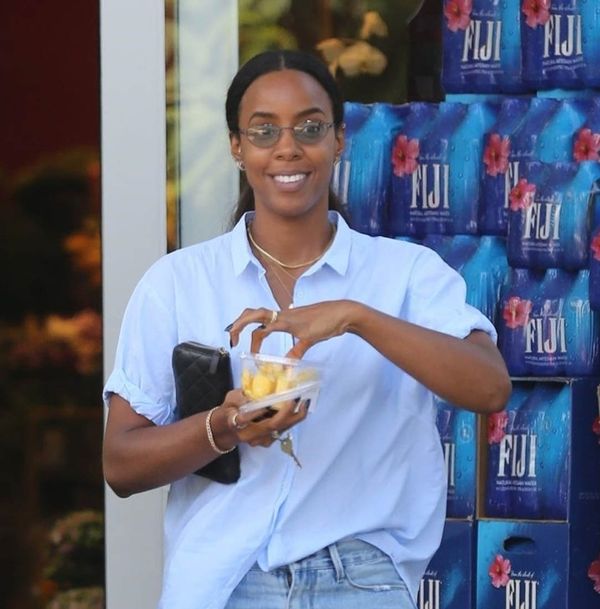 Smutty Social Media, September 19, 2017