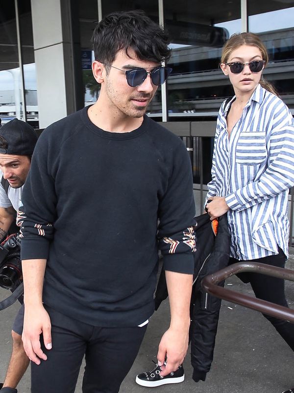 Smutty Social Media, Tuesday July 21, 2015