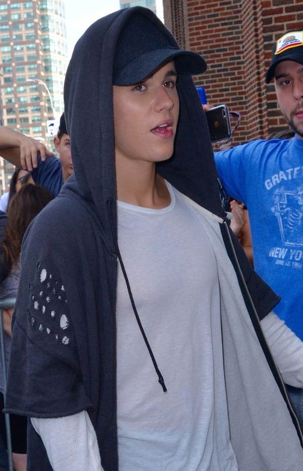 Smutty Social Media, Tuesday August 25, 2015