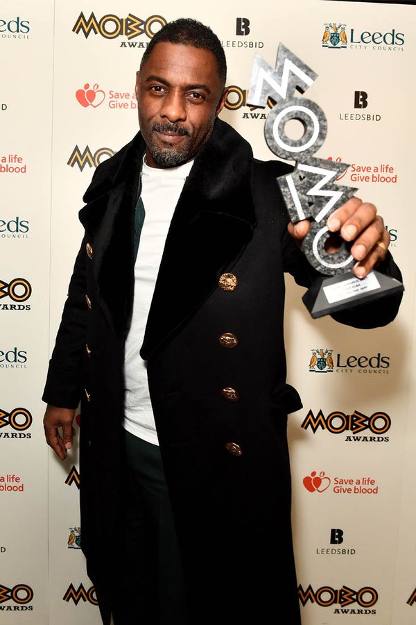 Smutty Social Media, November 30, 2017