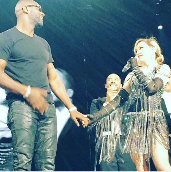 Smutty Social Media, November 11, 2015