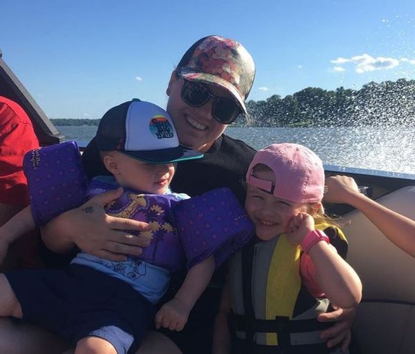 Smutty Social Media, June 15, 2018