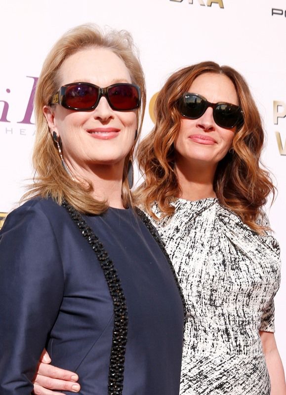 Julia Roberts wins Best Picture