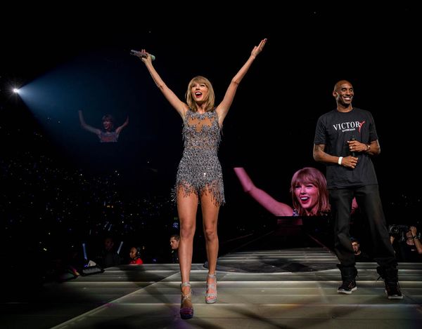 Taylor Swift: a banner weekend and a bad decision