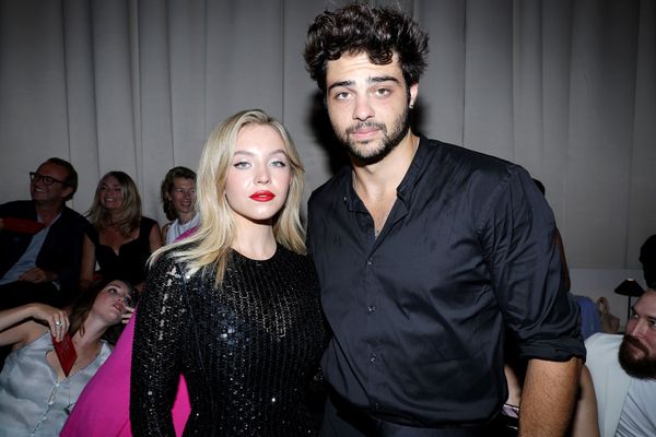 Sydney, Noah, and Emma the fangirl