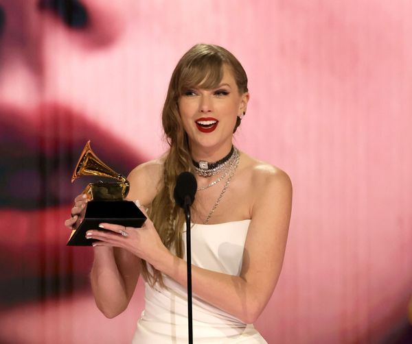 Taylor Swift: A Flex and a Fumble