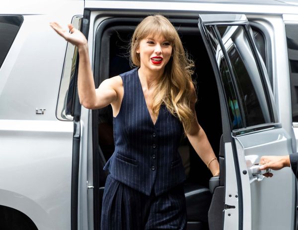 Taylor Swift’s Simple Favour