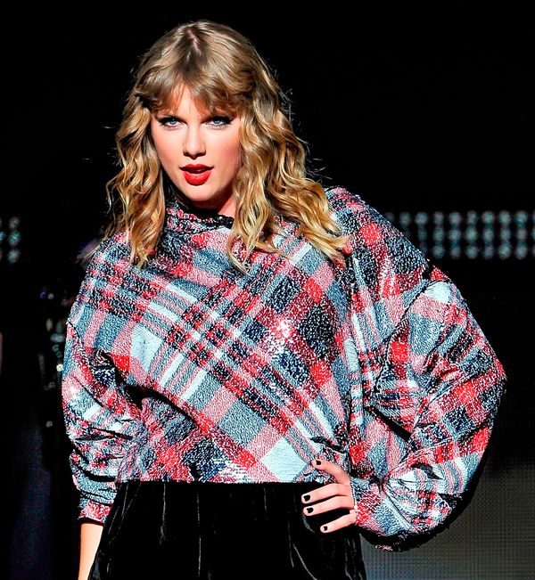 Taylor & Joe go hiking