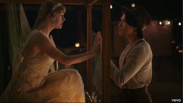 Taylor Swift: “willow” begins evermore