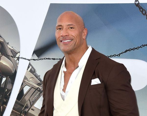 Celebrity Social Media, January 5, 2021