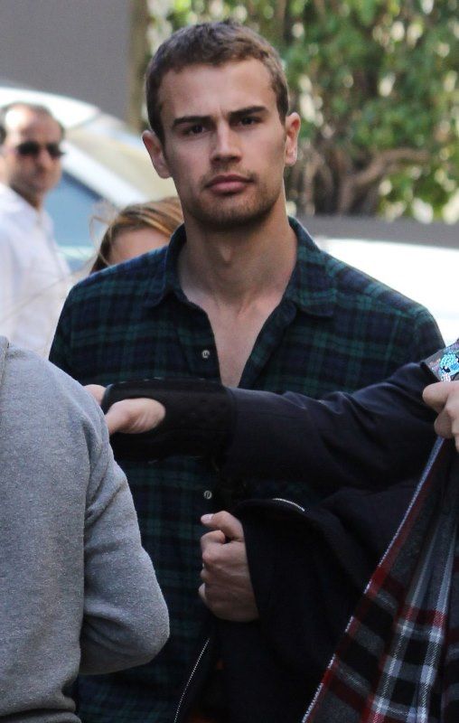 Divergent: final trailer