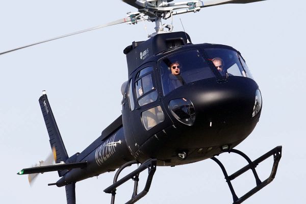 Tom Cruise: That Helicopter Life!