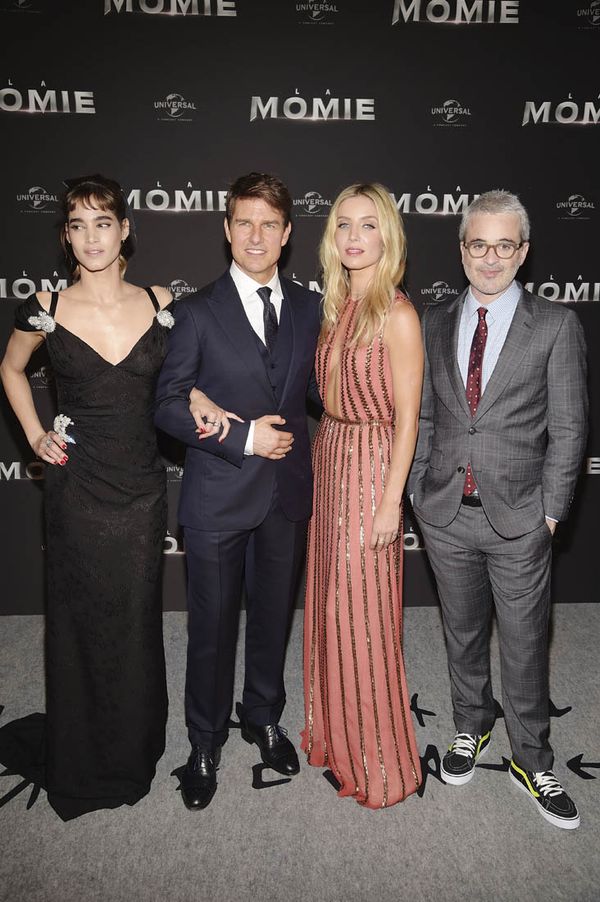 Smutty Social Media, May 31, 2017