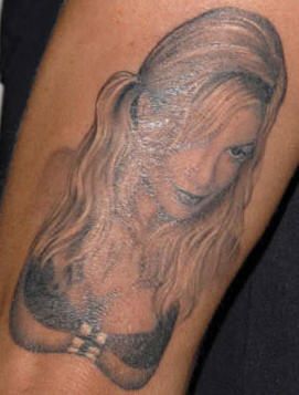 Tori Spelling & KFed Jr are broke