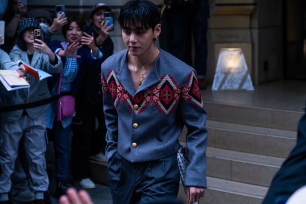 Anna thirsts for BTS