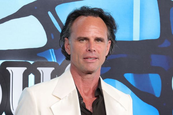Walton Goggins’ “off the rails” interview