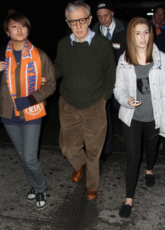 Dylan Farrow challenges Hollywood