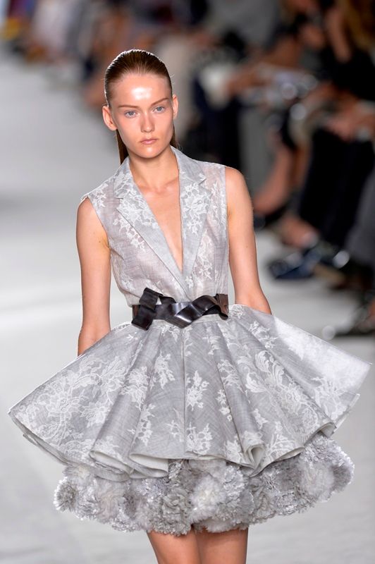 Paris Haute Couture Week: Giambattista Valli F/W 2013