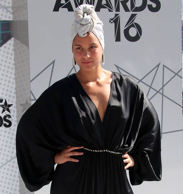 Carpets & Candids: Alicia’s no makeup BETs