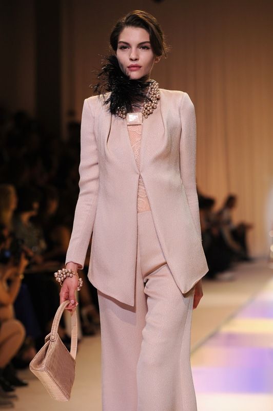 Paris Haute Couture Week: Armani Prive F/W 2013