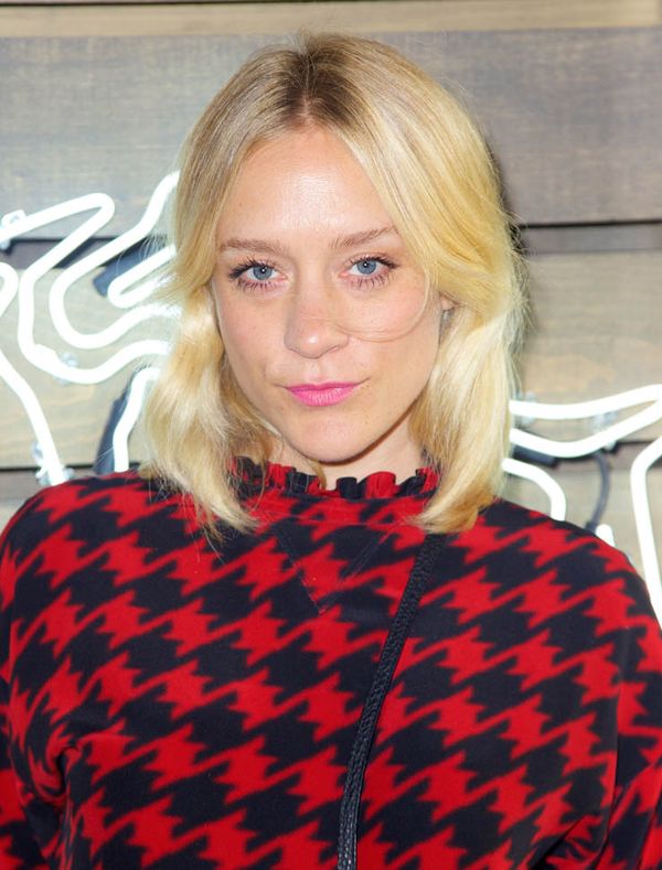 Carpets & Candids: Chloe’s black and red houndstooth