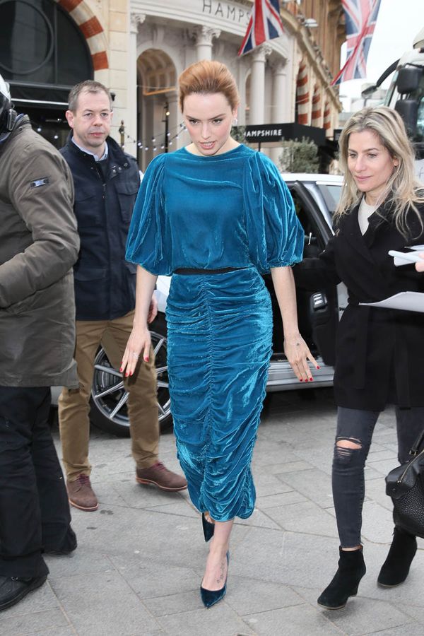 Carpets & Candids: Daisy in blue velvet