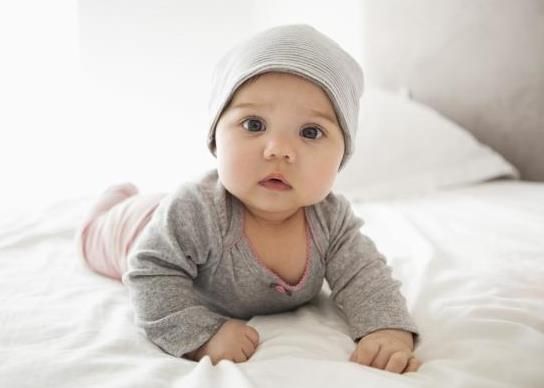 Duana names: Crowdsourcing the second position