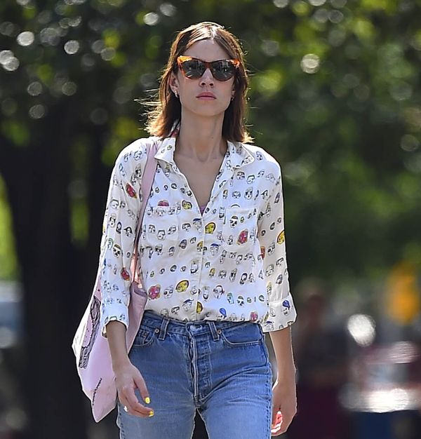 Carpets & Candids: Alexa’s emoji shirt