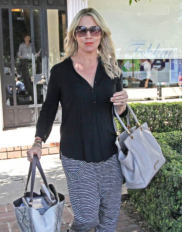 Carpets & Candids: Jennie’s striped sweats